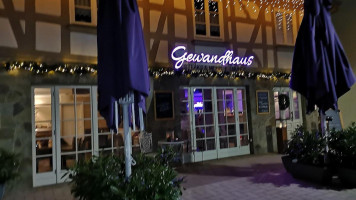 Gewandhaus Steaks Mehr Lounge food