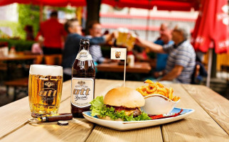 Schussenrieder Brauerei Ott Mit Deutschlands 1. Bierkrugmuseum food