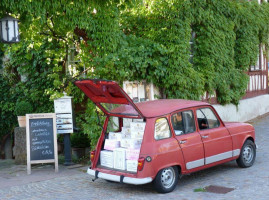 Landgasthof Amtskeller Auberge Winstub outside