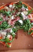 Enzo's Pizza-treff Gaststaette food