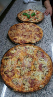 Pisa Pizza food