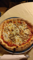 Pizzeria Piccolo Mondo food