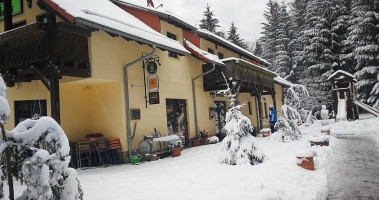 Rennsteigbaude Und Wandererherberge Hubertushaus outside