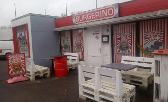 Burgerino outside