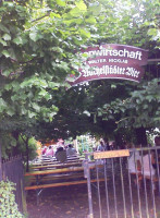 Nick`s Biergarten outside