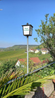 Weingut/weinausschank Zum Seeblick food