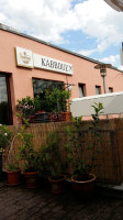 Kabbouz outside