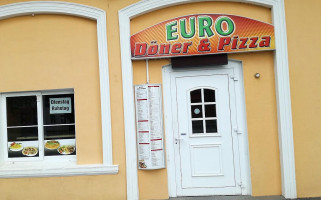 Euro Döner outside