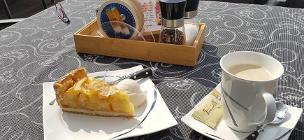 Sans Souci Schmergow Eiscafé food