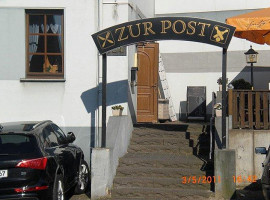 Zur Post outside