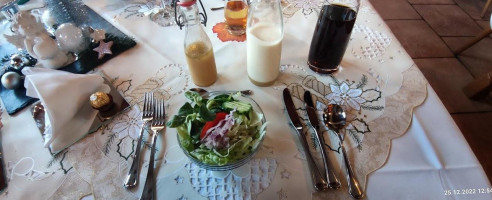 Café Dorfstübel Am Schuhmuseum food