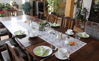 Weingut & Gutsschanke Heise am Kranzberg food