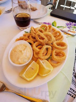 Stazione Tesserate food