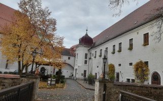 Schloss Wurzen outside