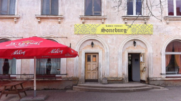 Soneburg outside