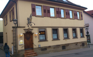 Gasthaus Zum Ochsen outside