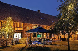 Der Linslerhof Biergarten outside