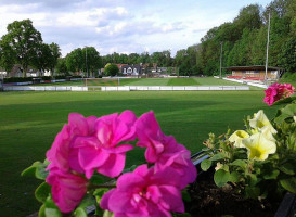 Deno's Sportlerbräu Unterföhring outside