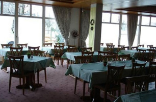 Hotel Gierer Spezialitaten inside