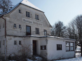 Wörthseeblick Biergarten outside