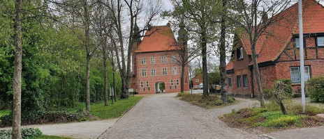 Landgasthof Turmschänke Seedorf outside