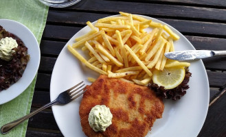 Das Wirtshaus Am Medienpark food