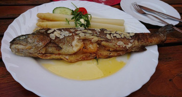 Zur Eisenbahn food