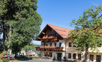 Gasthaus Zum Deutschen Eck outside