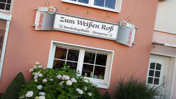 Zum Weissen Ross outside