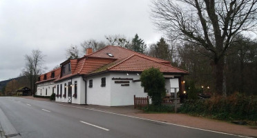 Landhotel Und Rhöngaststätte Kellerhaus outside