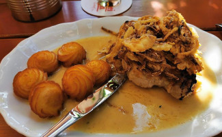 Robert Und Karin Scharrer Gasthaus-metzgerei Gbr food