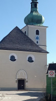 Gasthof Grüner Baum outside