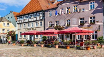 Hotel Am Markt & Ueckermunder Brauhaus Stadtkrug outside