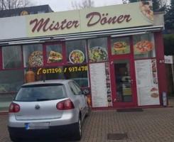 Mister Döner Stollberg outside