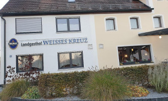 Landgasthof Weisses Kreuz Evelin Schmidt outside