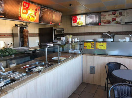 Miros Pizza- Dönerhaus inside