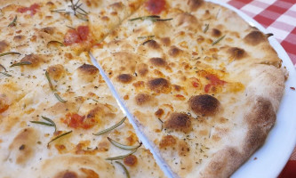 Pizzeria Il Campo Sportivo food