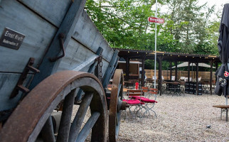 Biergarten Und Eventlocation Hochsaison outside