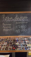 Skúrinn Pizza Joint menu