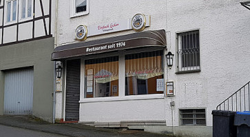 Bistro Einfach Lecker outside