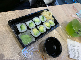 Bubu Bubble Tea Sushi München food