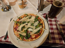 La Fontana Pizzeria food