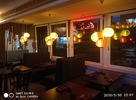 Jamakii Sushi&grill inside