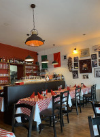 Trattoria La Famiglia inside