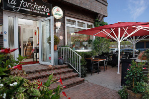 Osteria Italiana outside