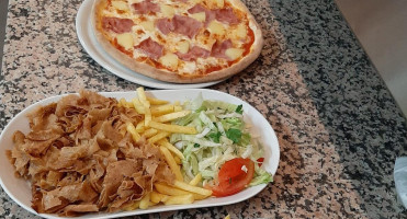 Weinsberger Pizza Doenerkebap food