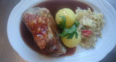 Gasthaus Neumayr food