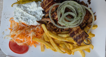 Gaststaette Samos Gyros Grill food