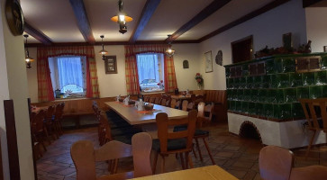 Gasthaus Zum Adler inside