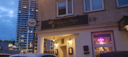 Meaza's Place outside